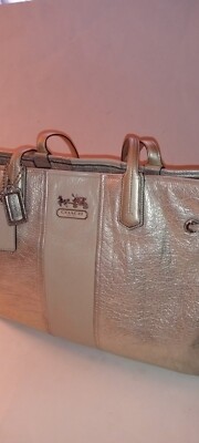Coach Chelsea Leather Stripe Platinum Charlie ToteBag Purse J1126