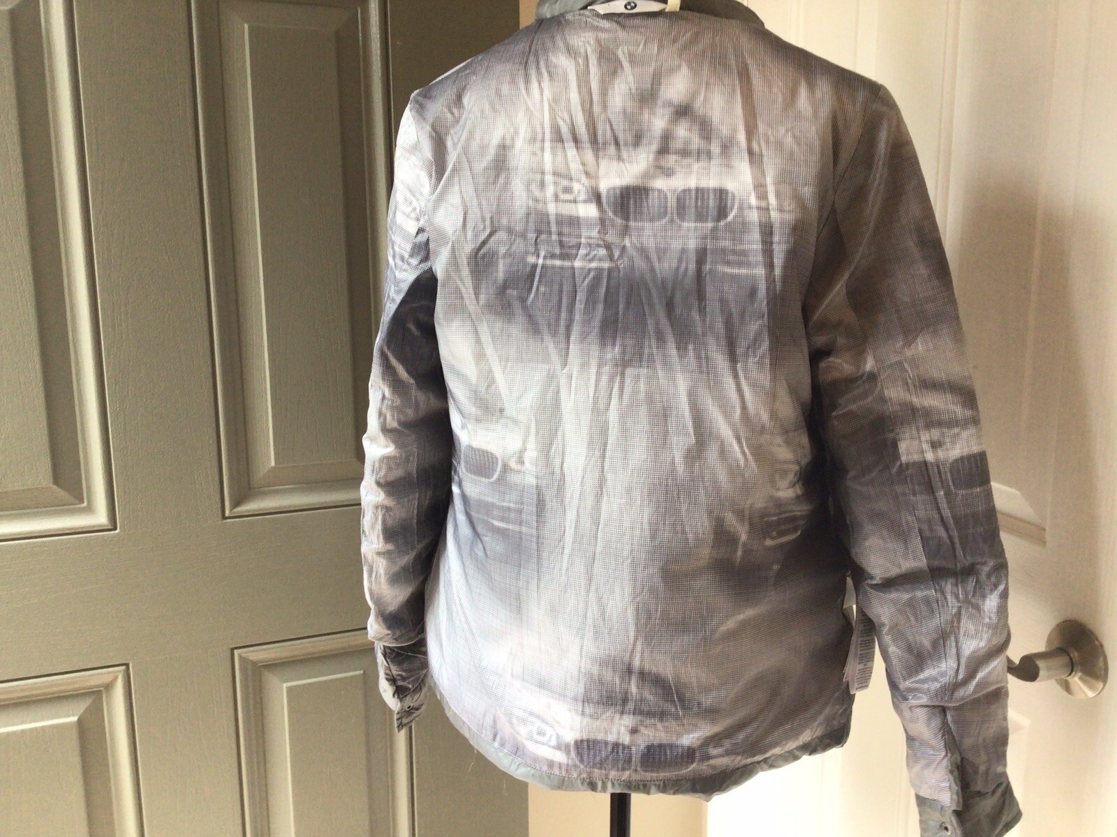 BMW Down Jacket - image 7