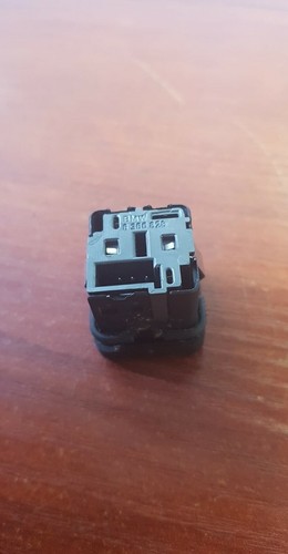 BMW ZENTRALVERRIEGELUNGSSCHALTER 8360828