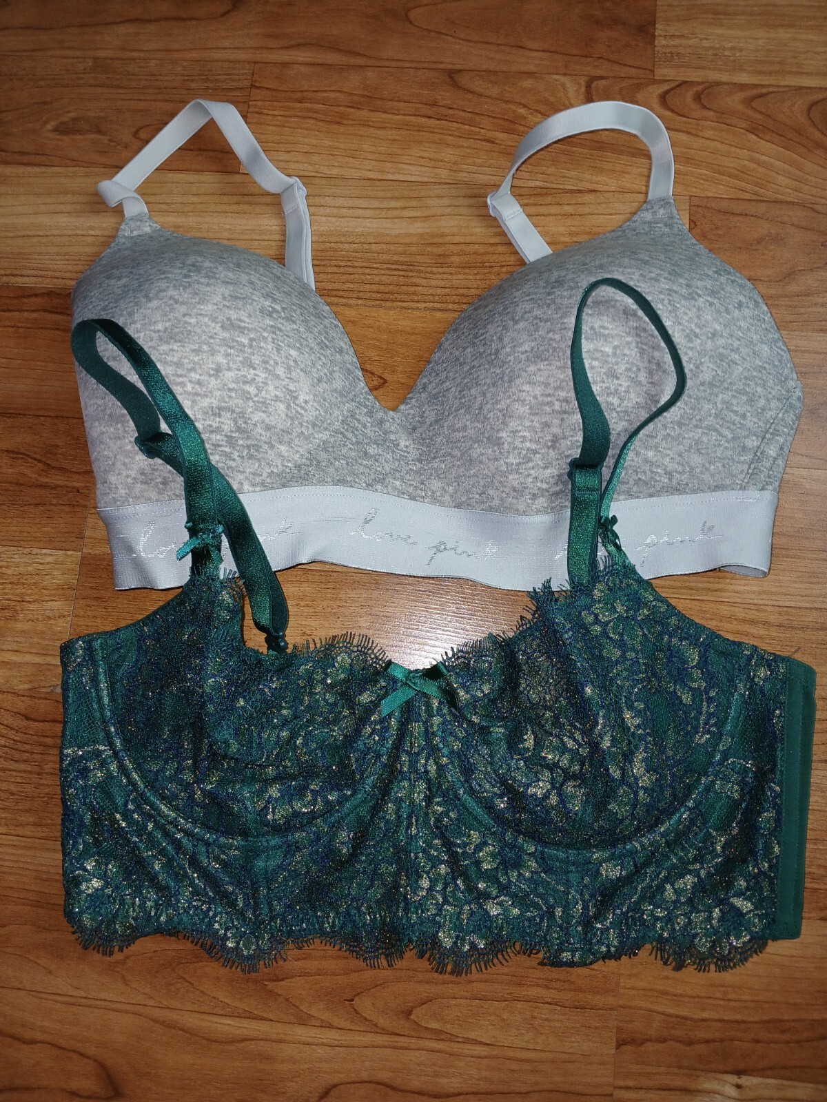 Lot of 2 Victoria's Secret Bras 34D