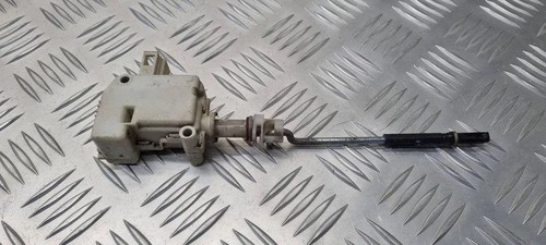 VW PASSAT Variant B5 3B6 Zentralverriegelungsmotor 3B0810773B 1.90 31101175