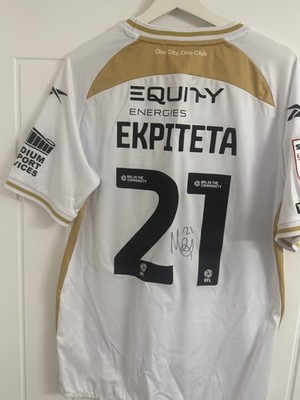 MARVIN EKPITETA MILTON KEYNES DONS Match worn signiertes Heimtrikot Mohnblumen mit Echtheitszertifikat 