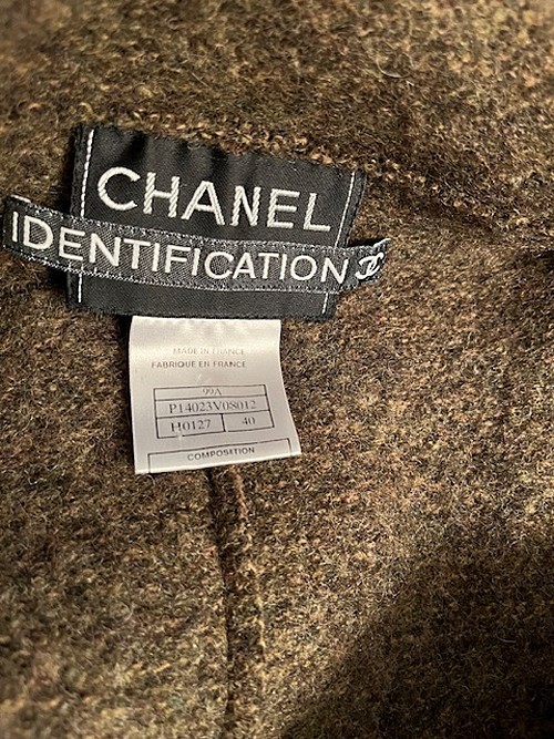 CHANEL IDENTIFICATION Brown Collared Front Zip Bo… - image 7