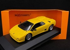 1:43 1994 Lamborghini Diablo -- Yellow -- Minichamps
