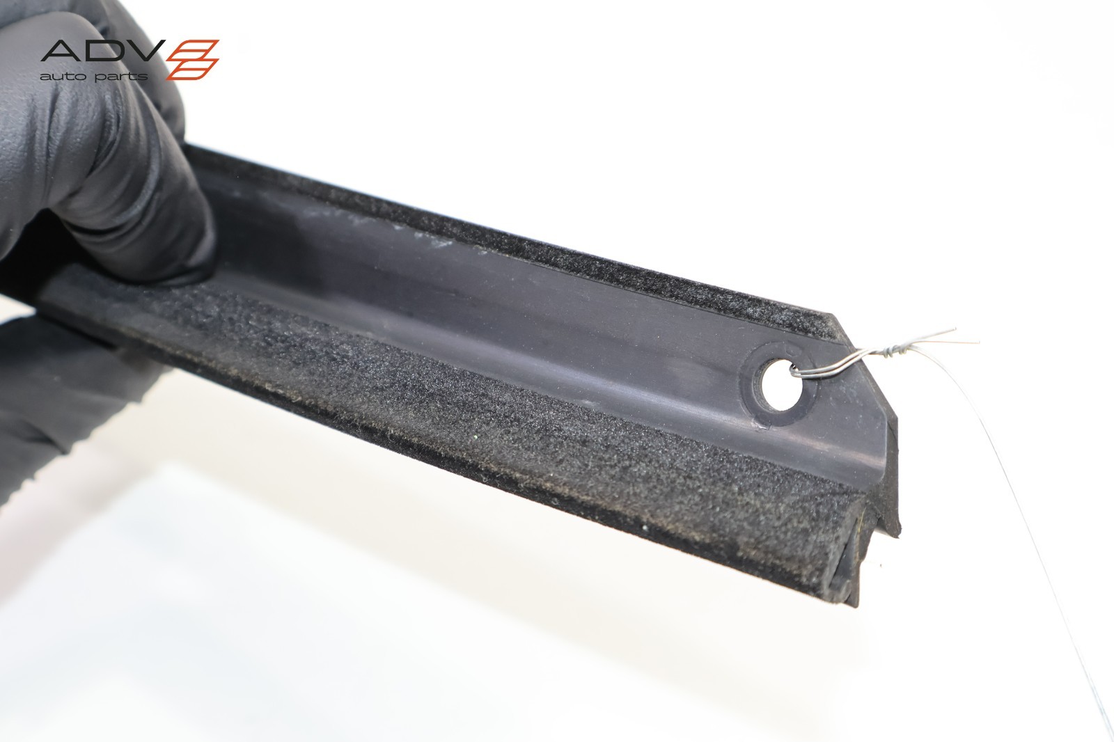Audi R8 2017-2023 FRONT+LEFT Weatherstrip P/N 14781