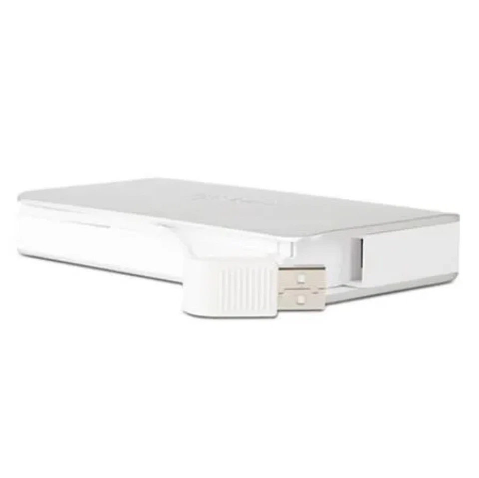 Batería portátil Moshi IonBank 5K con conector Lightning certificado MFi Foto 2 de 2