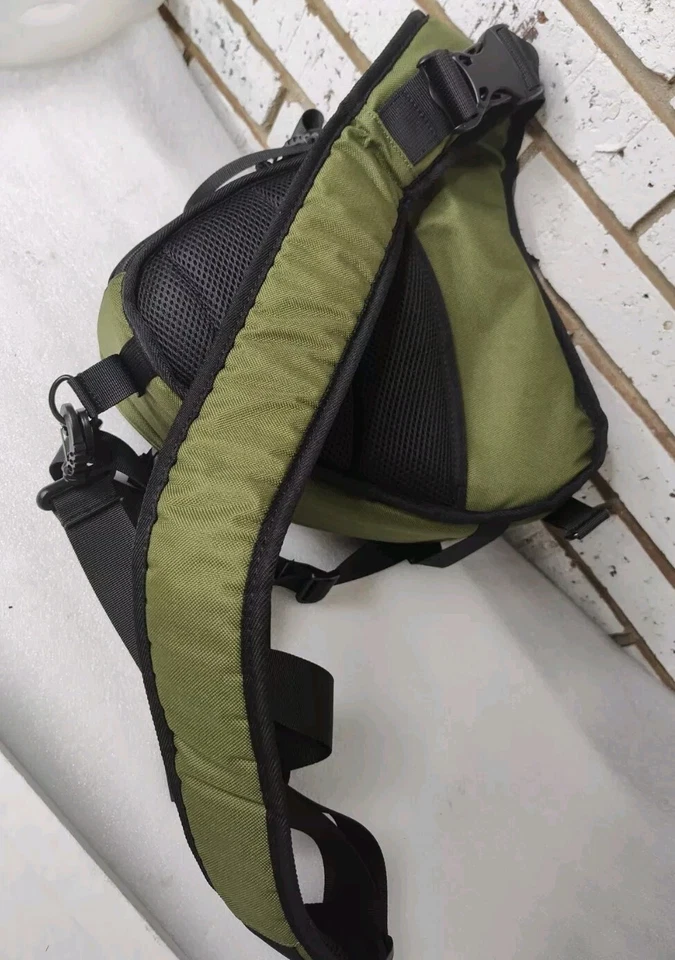 CADeN Camera Bag Sling Backpack Camera Case  - Image 3 of 4