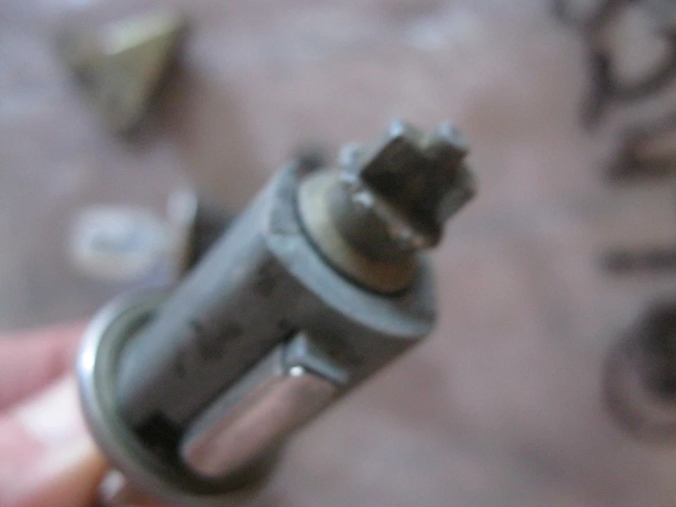 Ford Cougar Mustang Torino 1967 1968 Falcon bloqueo cilindro piezas GT Shelby 67 69 Foto 3 de 4