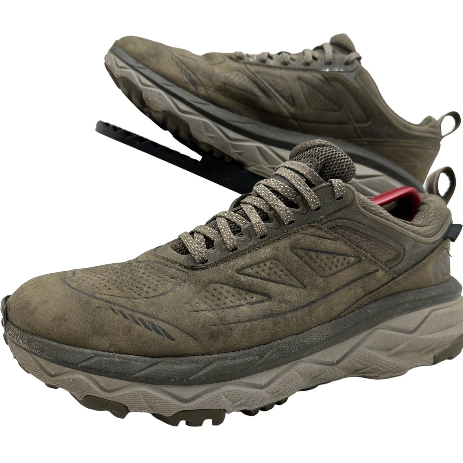 hoka one one challenger goretex