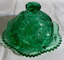 VINTAGE GREEN EARLY AMERICAN PATTERN GLASS ROUND BUTTER DISH WITH LID - EAPG