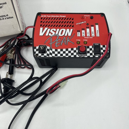 Vision Peak Dynamite AC/DC Peak Detection Charger - Voltmeter RC Battery Charger - Picture 2 of 3