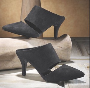 midnight velvet heels