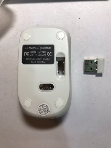 Replacement White Wireless Keyboard & Mouse for iMac G5 (Intel based) - Picture 6 of 8