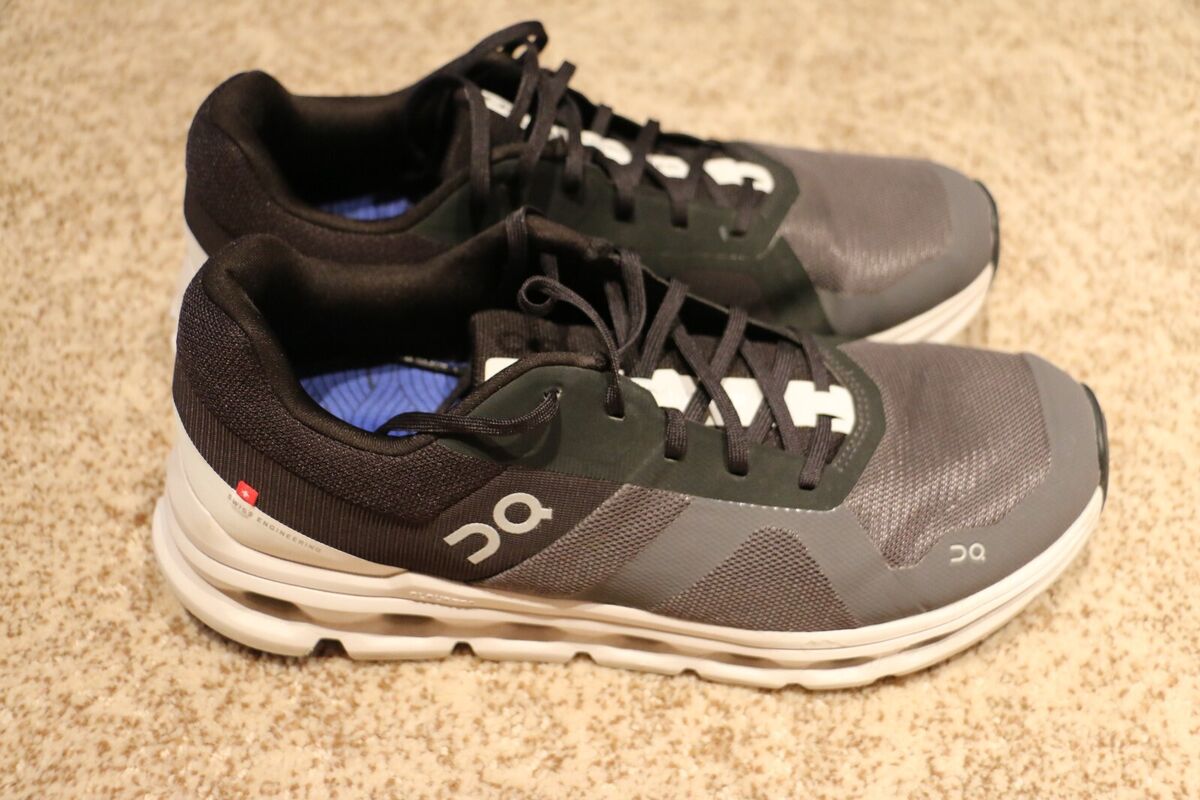 Size 10.5 - On Cloudrunner Eclipse Frost | eBay Size 10.5 - On Cloudrunner Eclipse Frost | eBay