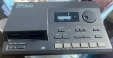 Roland PR-100 Digital Sequencer And Sound Module. Music Sound Mixer