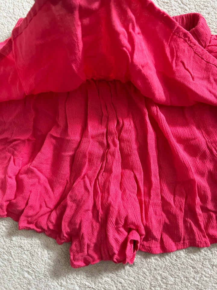 ASOS Petite UK 4  Layers Frills Shorts Red-Hot Pink - Image 4 of 4