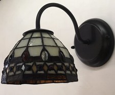 Tiffany Single 1 Lt Wall light fitting Un-switched Cream Amber Border Jewel