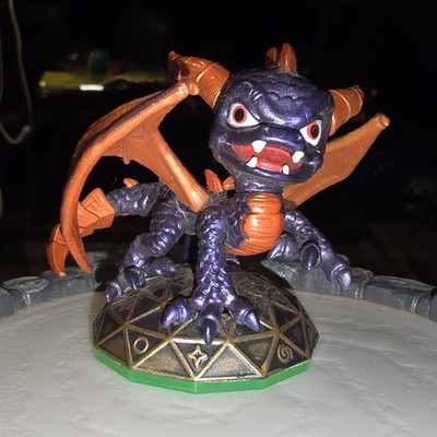 RARE Vintage Spyro Skylanders Original  2011 
