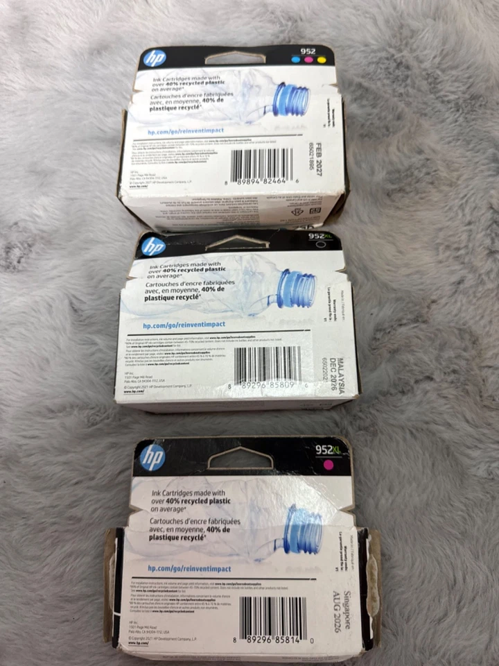 Genuine HP 952XL Black/Color Ink Cartridges for HP 3 Pack FEB 27 AUG 26 DEC 26 - Image 2 of 2