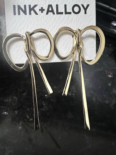 Ink Alloy Katie Large Ribbon Bow Post Gold Tone Brass Dangle Drop Earrings - Picture 3 of 6