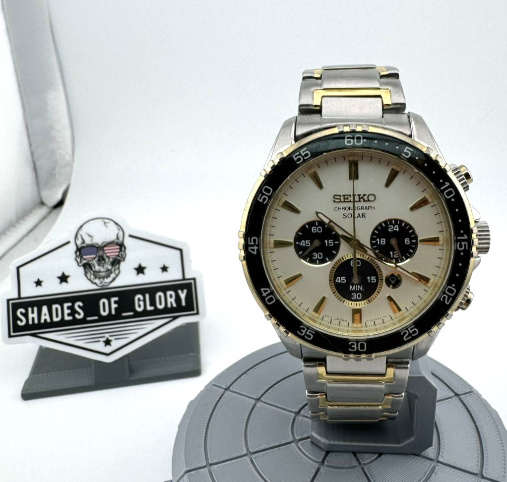⭐︎希少海外モデル⭐︎SEIKO CHRONOGRAPH SOLAR SEIKO SSC446 SOLAR CHRONOGRAPH WATCH SILVER GOLD CORE V175-0DH0