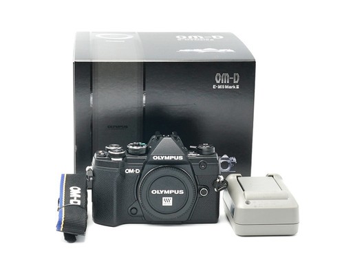 Olympus OM-D E-M5 Mk III schwarz Ausstellungsstück, Olympus-Fachhändler #38333**