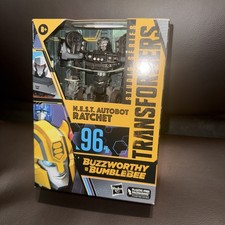 Brand New Transformers Studio Series Buzzworthy Bumblebee 96 N.E.S.T. Ratchet