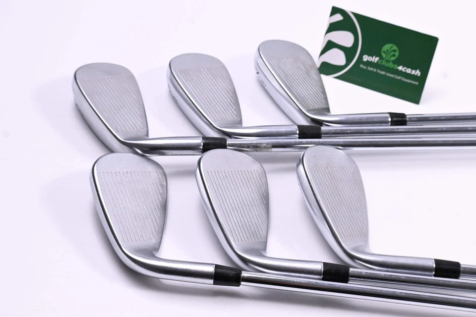 Cleveland Launcher UHX Irons / 5-PW / Regular Flex Dynamic Gold DST 98 R300 - Image 3 of 4