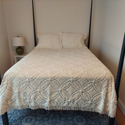 Mohawk Home KING Chenille Fringe Wedding Ring Bedspread 117x105 2 Shams Cotton