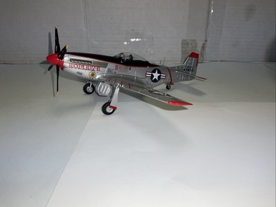 Hobby Master 1/48 F-51D P-51 Mustang ''Buckeye Blitz VI'' Red Eraser Diecast Model