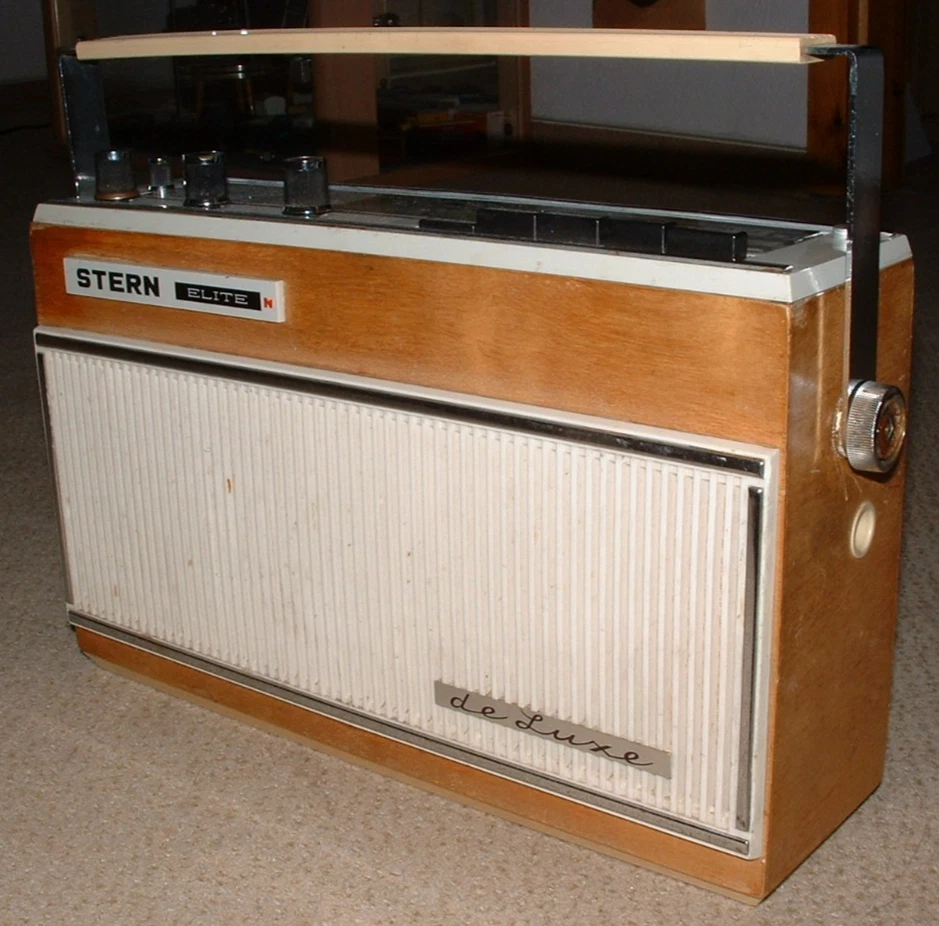 Kofferradio, Transistorradio STERN ELITE N de Luxe R150-40, DDR, VEB Kombinat - Bild 2 von 4
