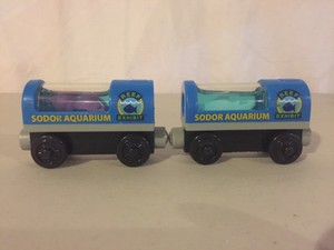 thomas and friends aquarium cars