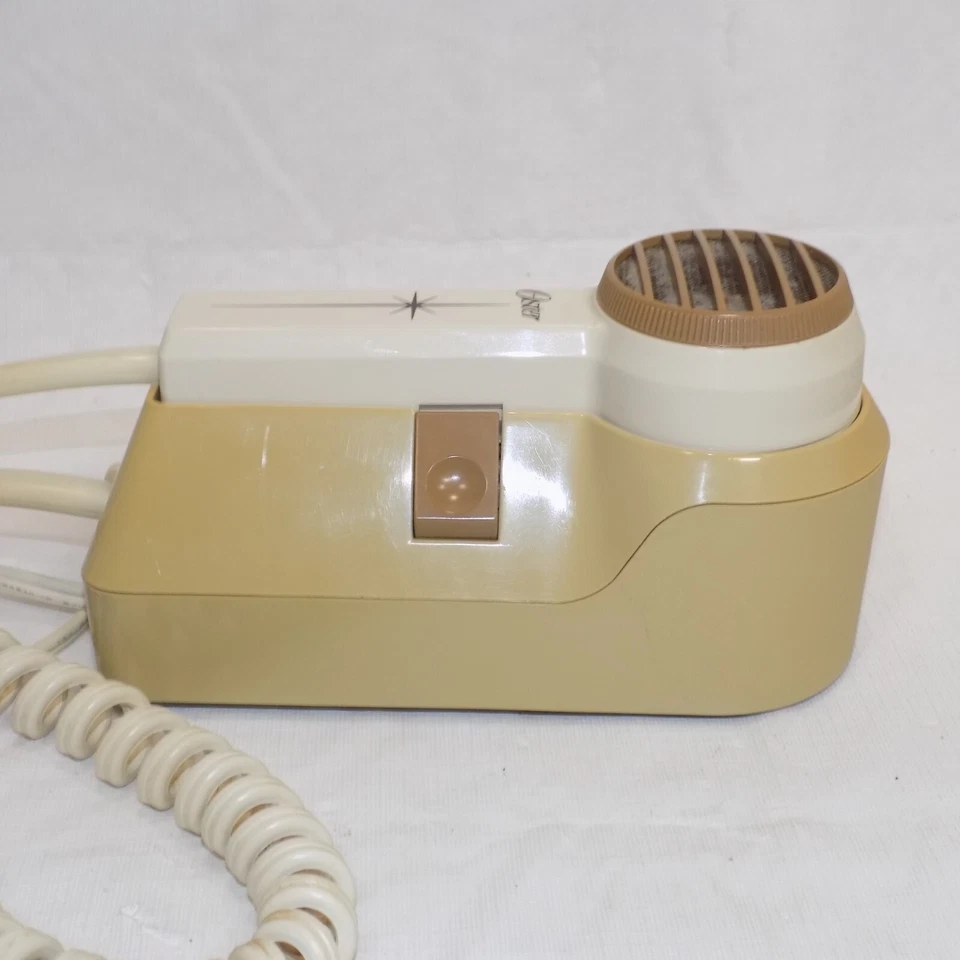 1985 Oster Wall Mount 3 Speeds Hair Dryer 317-06 Mid Century Modern Starburst - Image 4 of 4