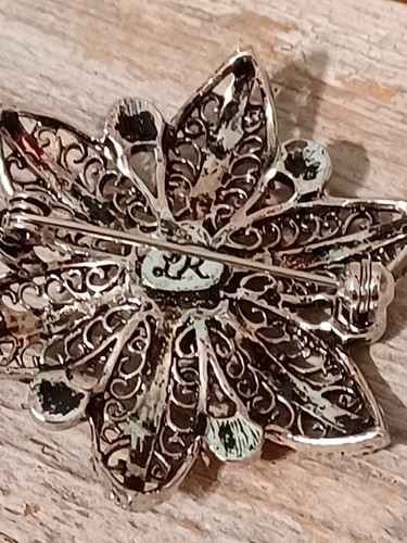 Lady Remington Filigree Flower Brooch Pin Silver Tone Blue/Pink Stone Signed 2" - Picture 3 of 6