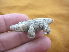 (Y-ALL-564) baby tan white ALLIGATOR Aligator gemstone carving I love GATORS