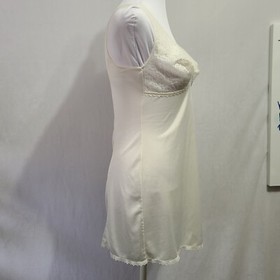 Vintage Triumph International Nylon Lace Petticoat Slip Women's Size Medium
