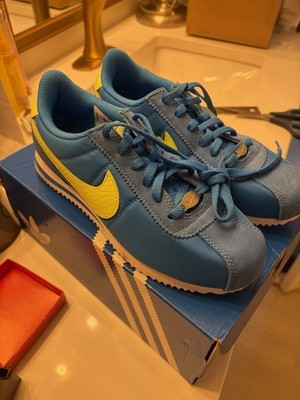 Nike Cortez Blue Yellow Low Top Sneakers Big Kids 4.5/Woman 6 Athletic Lace Up