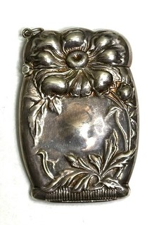 Antique Sterling Silver Rectangular Floral Vesta Case 32.9 gram