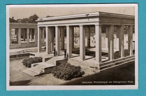 Munich: Temple of Honor at Königlichen Platz (CPSM circa 1950) Postcard