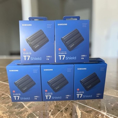   IN HAND   Samsung 1TB T7 Shield Portable SSD (Black) USB 3.2 Gen 2 Type-C