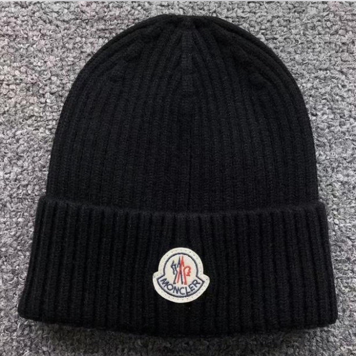 Moncler Black Beanie Hat Solid Pattern Winter War… - image 1