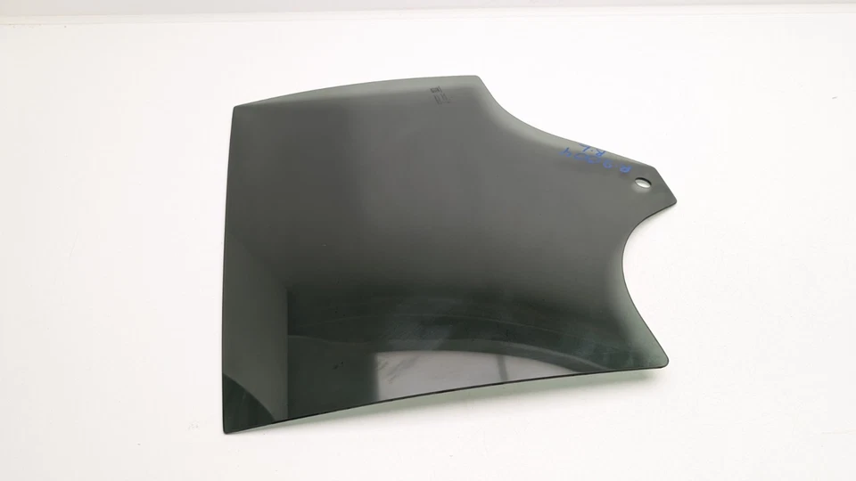 JEEP AVENGER DOOR WINDOW GLASS REAR LEFT PASSENGER SIDE 2025 - Image 4 of 4