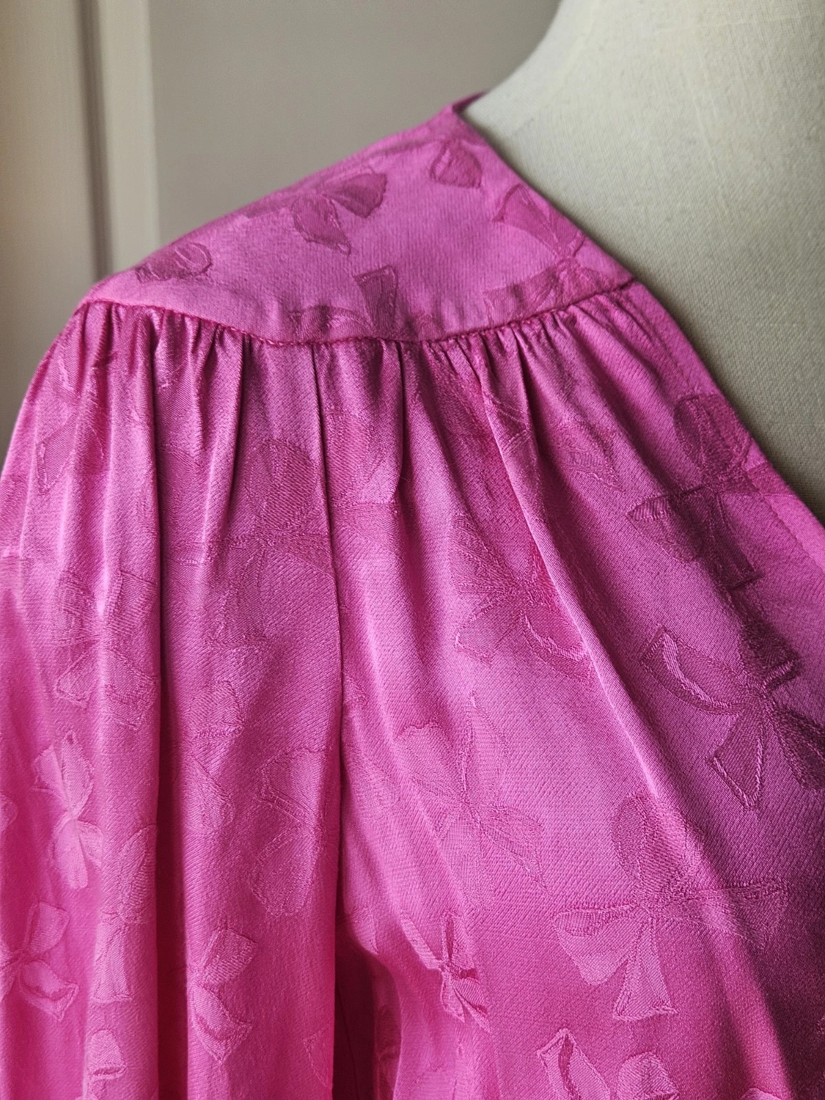 Abito Kate Spade taglia 2 rosa quarzo gioiello stampa fiocco aderente e svasato linea A