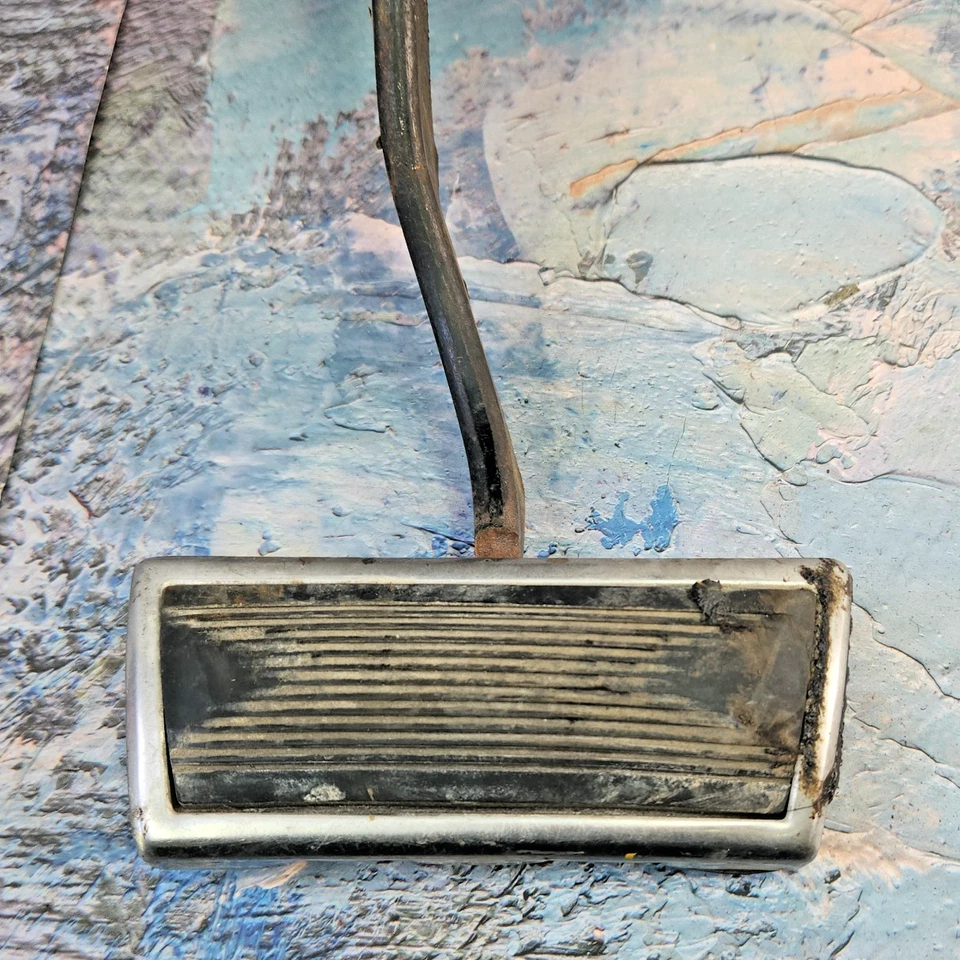 Pontiac GTO Lemans Grand Prix 1969-1972 pedal de freno automático y montaje de soporte Foto 2 de 4