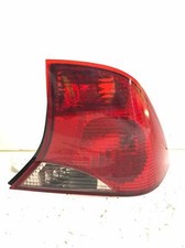 2000 2001 2002 2003 2004 Ford Focus Tail Light Assembly Right Passenger Sedan 2000 2001 2002 2003 2004 Ford Focus Tail Light Assembly Right Passenger Sedan