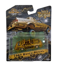 Maisto 1:64 1987 Buick Regal Lowrider Gold 2022 Diecast Super Con Vegas HTF