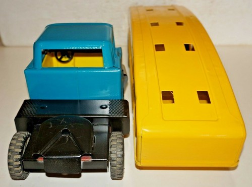VINTAGE STRUCTO CAR AUTO HAULER CARRIER AND TRAILER PRESSED STEEL~RESTORED~ 22"L - Picture 4 of 9
