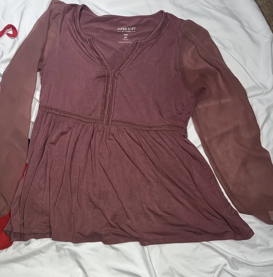 Lote de 3 Camisas Tops Para Mujer Grandes Manga Larga y Corta CATO, Gibson y Latimer Foto 2 de 4