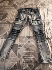 Rue21 Skinny Supreme Flex 28/30