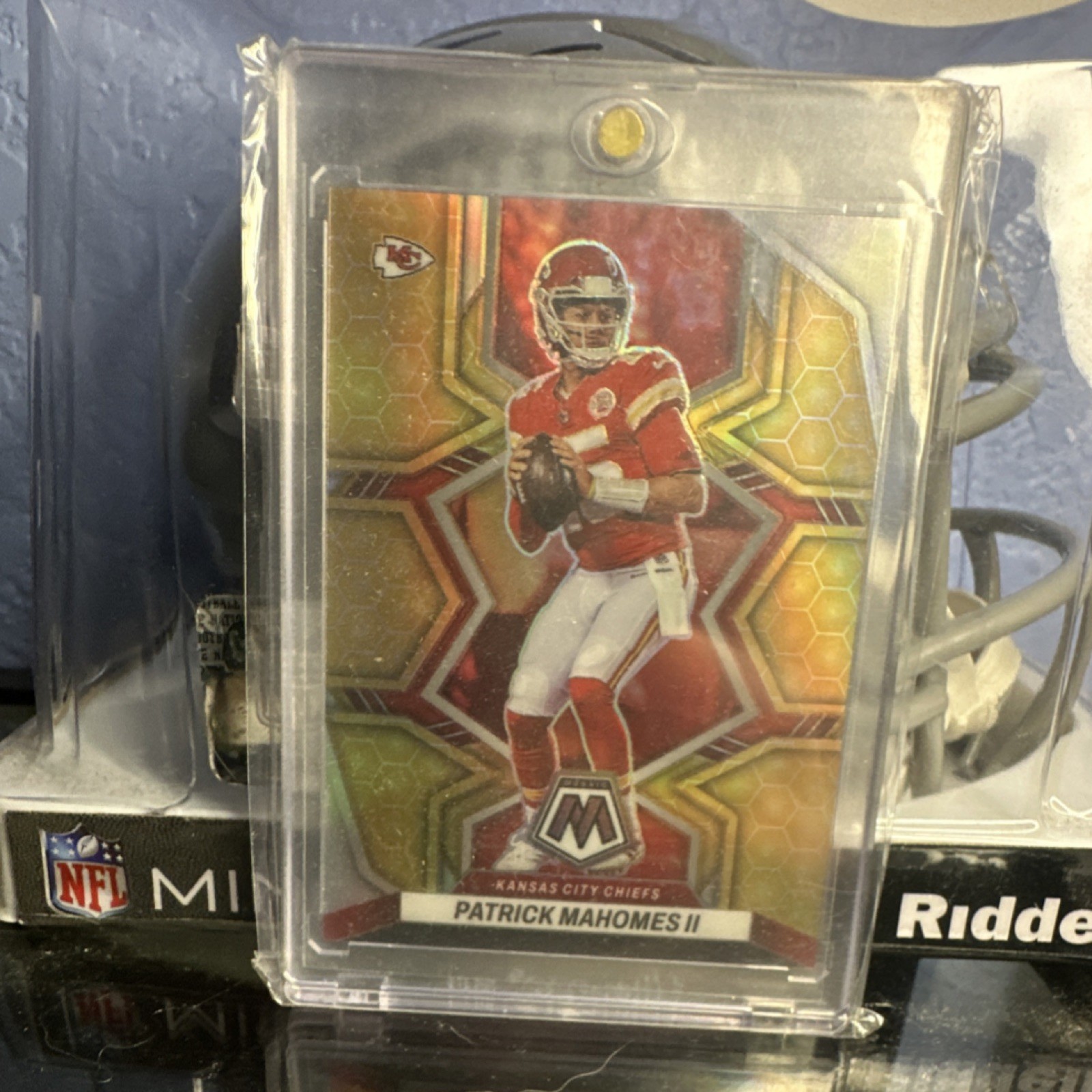 2022 Panini Mosaic Honeycomb Patrick Mahomes II Kansas City Chiefs Mosaic #94